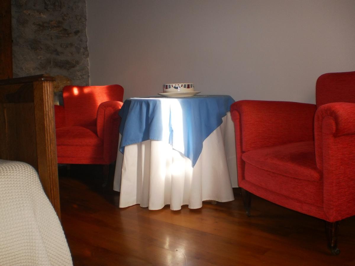 Larraenea Bed And Breakfast Lesaka Exterior photo